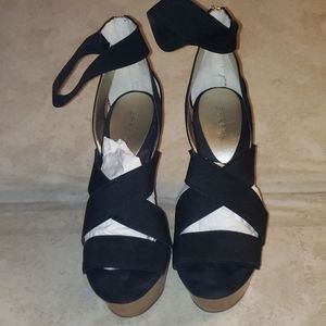 Bakers heels w/platform